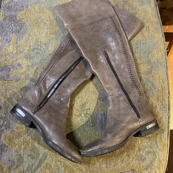Vince Camuto Pedra Over The Knee Wide Calf Leather Zip Boots Size 7.5 - Picture 13 of 13